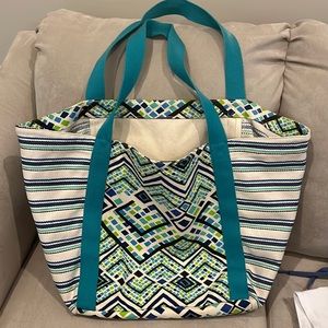 Vera Bradley tote/beach bag.